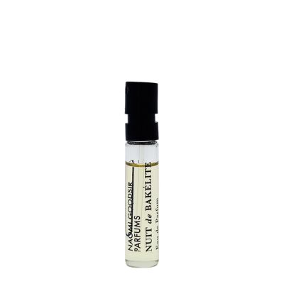 عطر نوي دي باكليت أو دي بارفيوم للجنسين نائومي جودسير