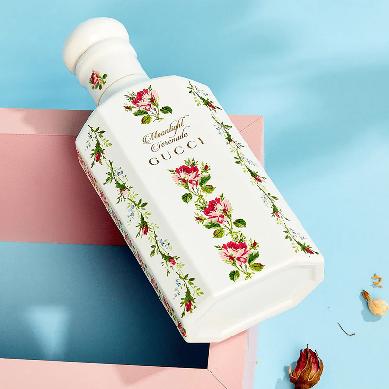 A Winter Melody Scented Water Eau de Parfum for Women and Men