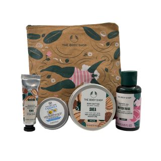 giftset essentials for Women 5 pcs The Body Shop