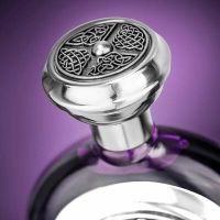 Enthrone Eau de Parfum Women and Men Boadicea the Victorious