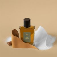 Sugar Leather Eau de Parfum Women and Men Une Nuit Nomade