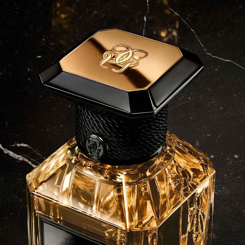 Epices Volees Eau de Parfum Women and Men Guerlain perfume
