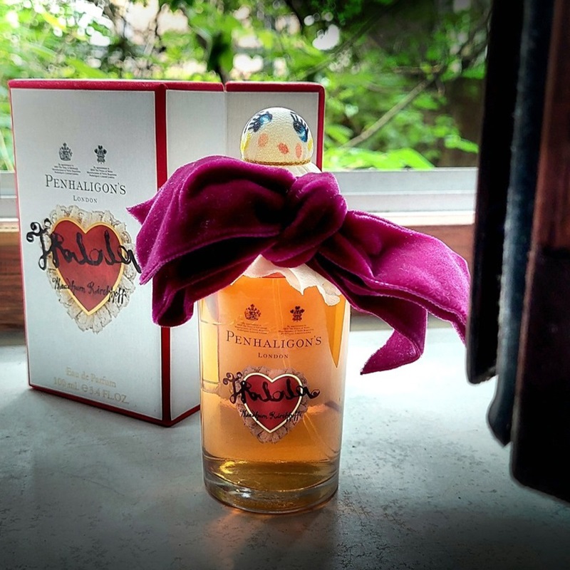 Tralala Eau de Parfum for Women and Men perfume & fragrance - Riah