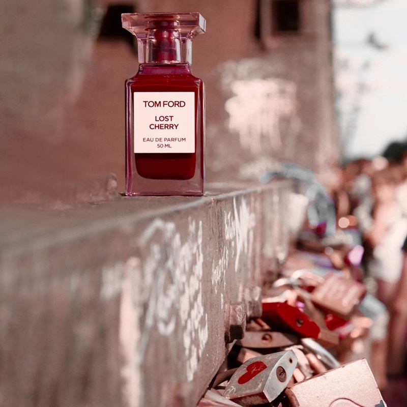 Amazon.com : Tom Ford Lost Cherry Eau De Parfum Spray 0.34