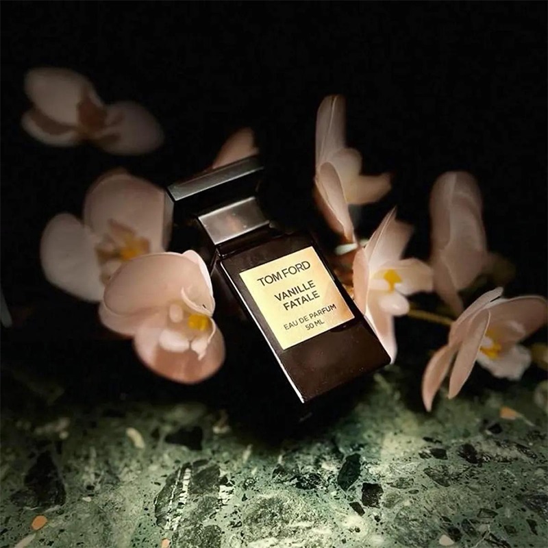 honey tobacco reed diffuser Honey Tobacco Reed Diffuser: Hand-poured Home Fragrance