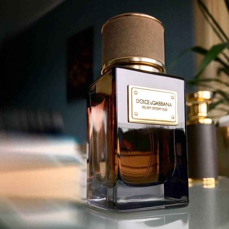 Perfume dolce gabbana velvet desert oud on sale