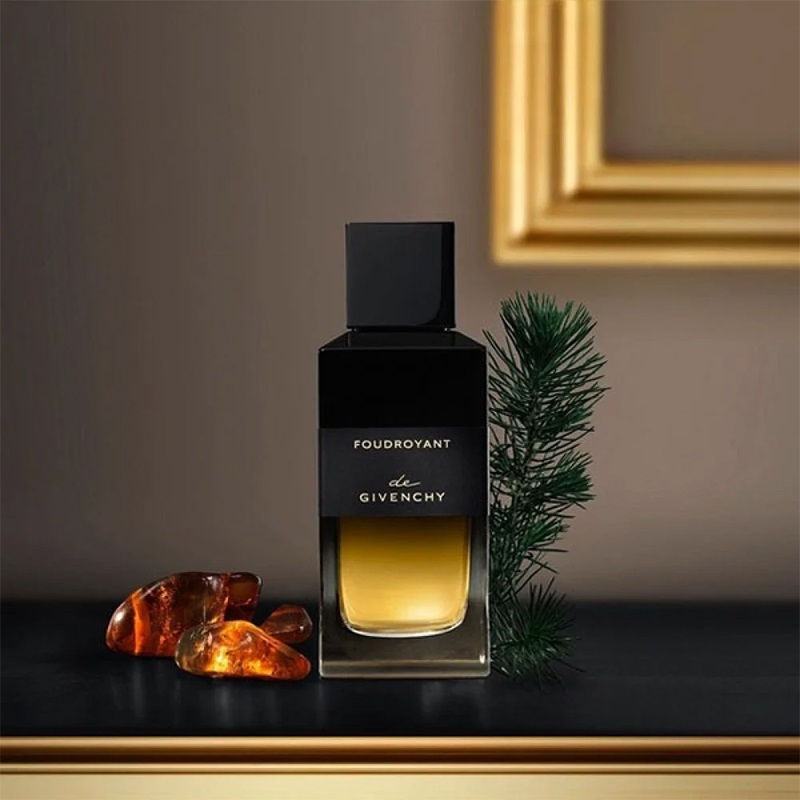 Foudroyant Intense Eau de Parfum Women and Men Givenchy perfume