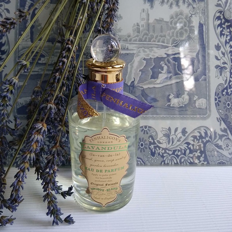 Lavandula Eau de Parfum for Women and Men perfume & fragrance - Riah