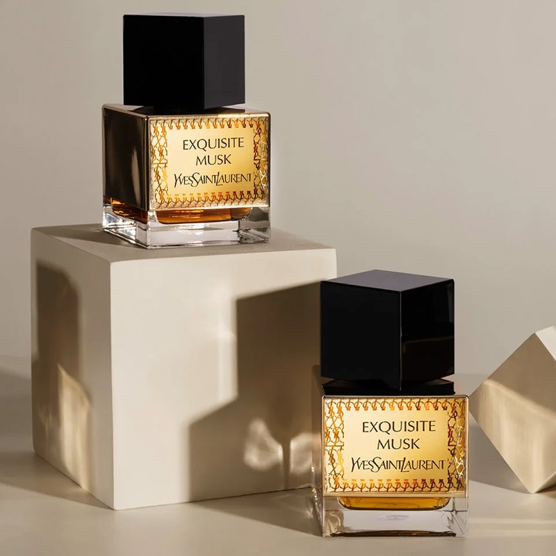 Exquisite Musk Eau de Parfum for Women and Men Yves Saint Laurent perfume fragrance Riah