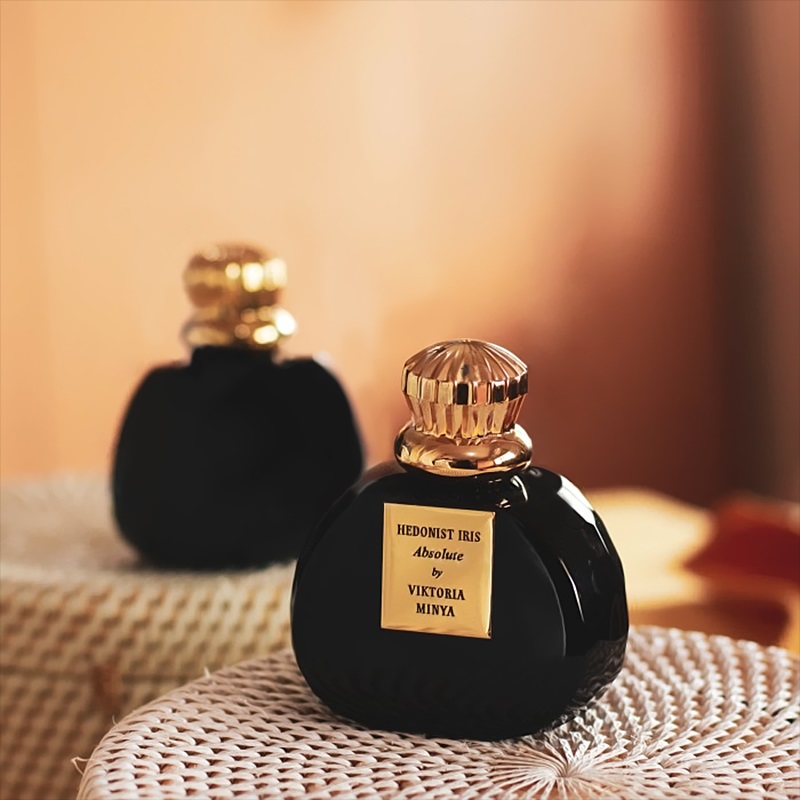 Hedonist Iris Absolute Eau de Parfum for Women and Men Viktoria