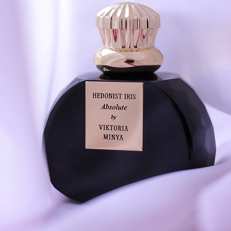 Hedonist Iris Absolute Eau de Parfum for Women and Men Viktoria