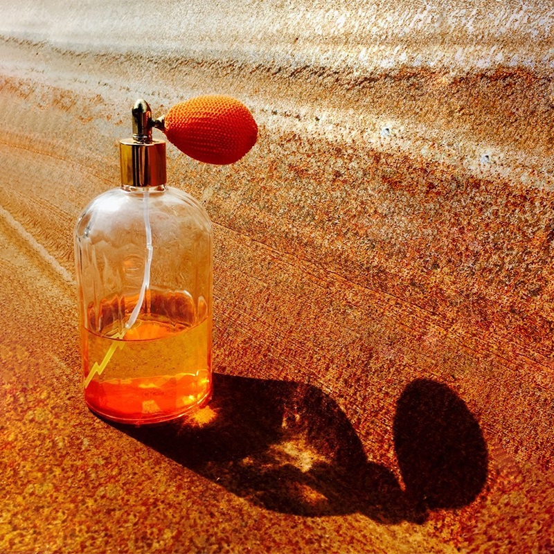 Mandarine Tout Simplement Eau de Toilette for Women and Men L