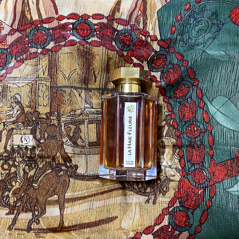 La Haie Fleurie Eau de Toilette for Women and Men L Artisan La Haie Fleurie Eau de Toilette for Women and Men L Artisan