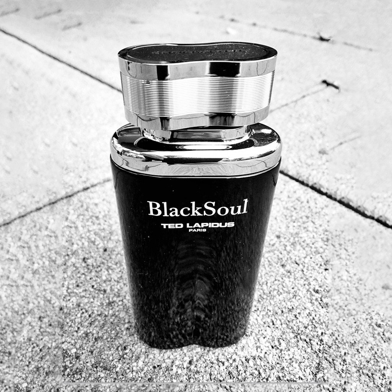عطر بلاك سول أو دي تواليت للرجال تد لابيدوس