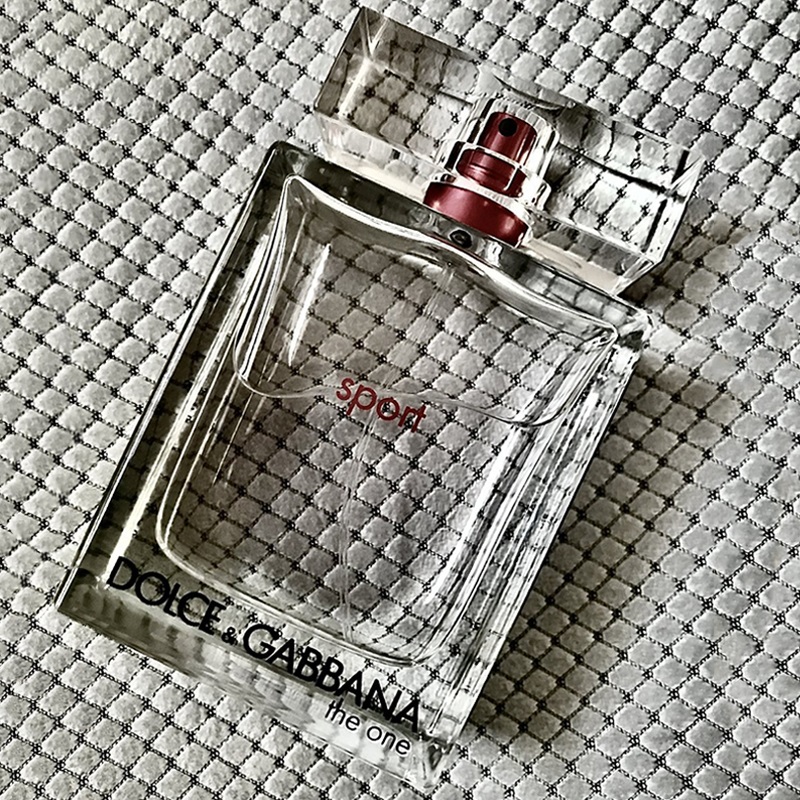 The One Sport Eau de Toilette For Men Dolce Gabbana D G perfume fragrance Riah