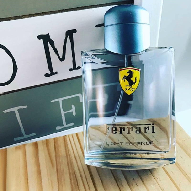 Essence Bright Ferrari Light Essence Review Cosmostore Scuderia