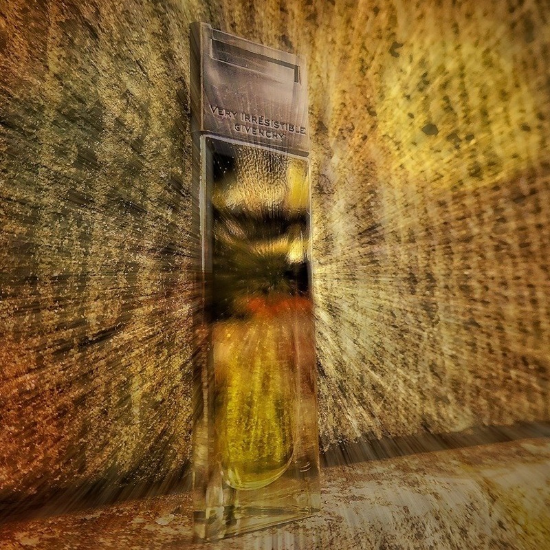 Very Irresistible Eau de Toilette For Men Givenchy perfume