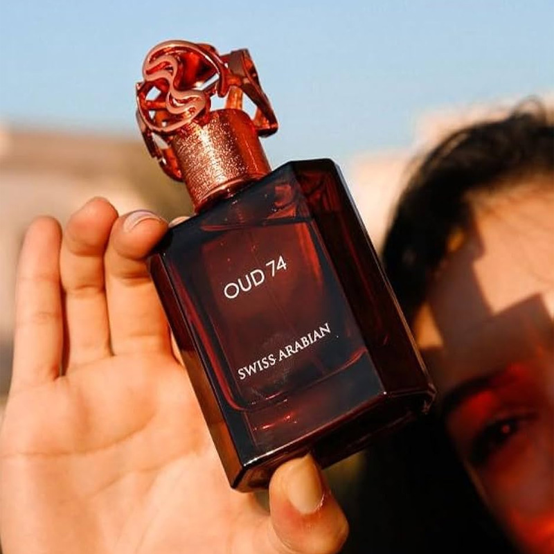 Oud 74 Eau de Parfum Women and Men Swiss Arabian perfume