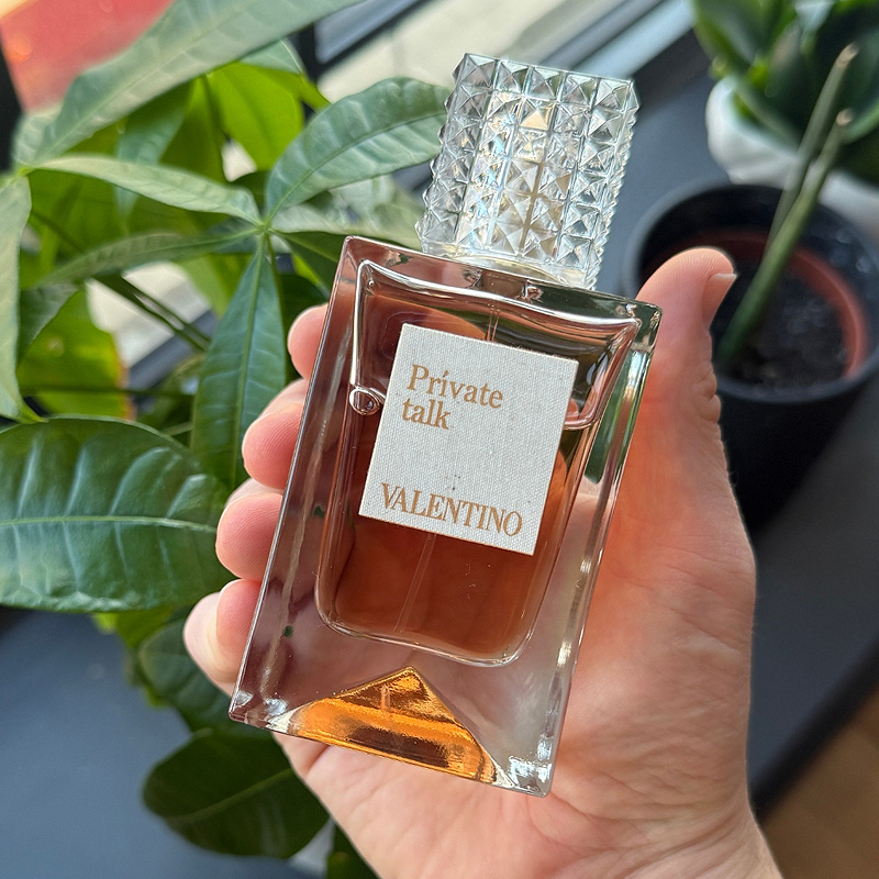 Valentino Anatomy of Dreams Private Talk Parfum EDP - Luxury