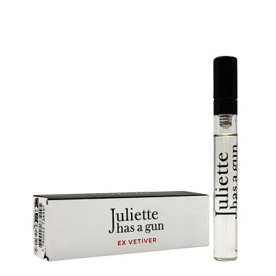 عطر اكس فيتيفر أو دي بارفيوم للجنسين جولييت هاز إ غان