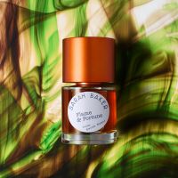 Flame and Fortune Extrait de Parfum Women and Men Sarah Baker